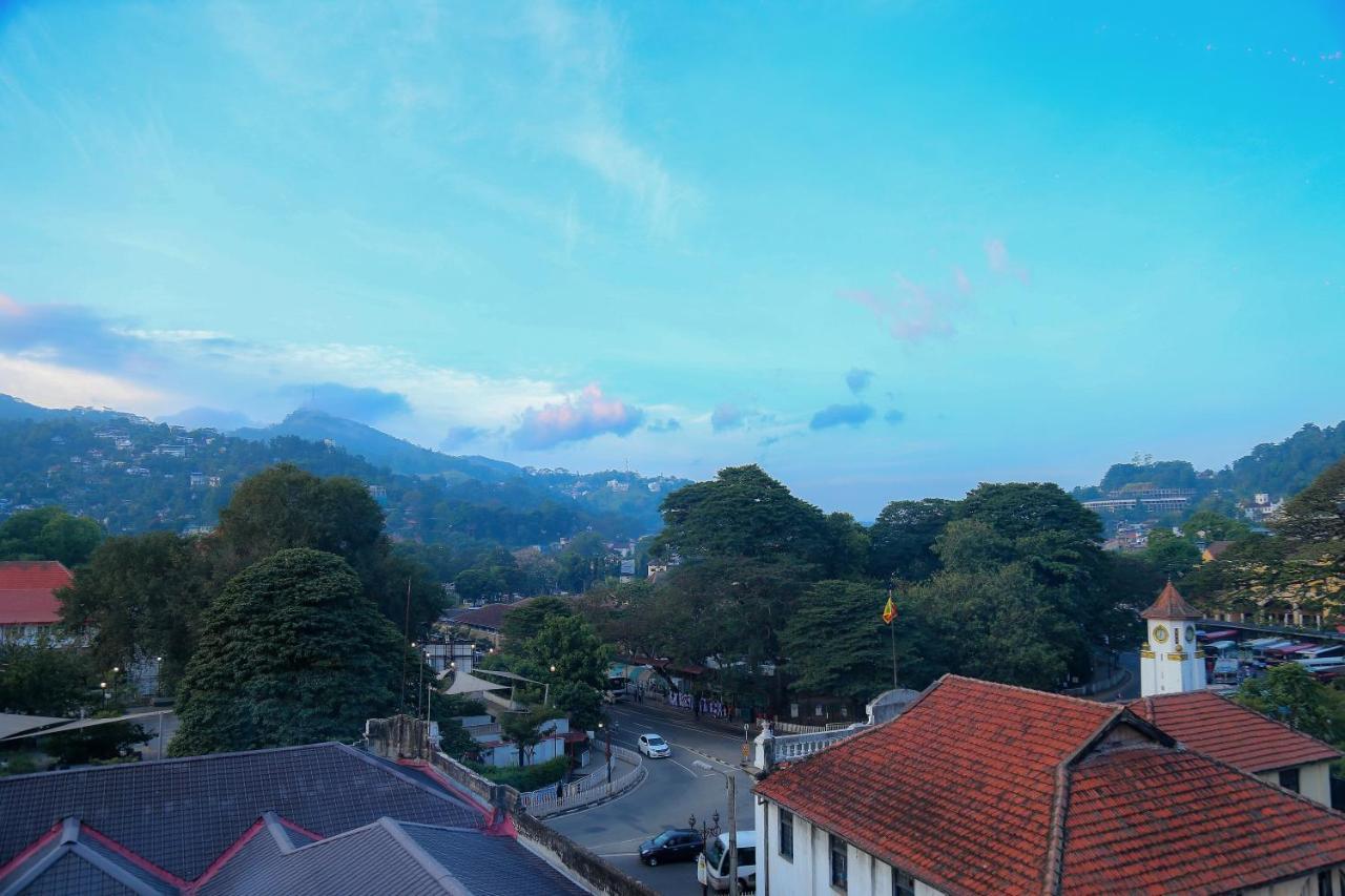 Kandy Tower Inn Buitenkant foto